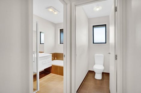 Photo of property in 8 Jules Crescent, Bell Block, New Plymouth, 4312