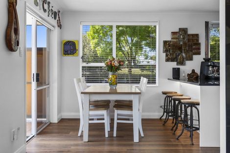 Photo of property in 6 Fairview Briars, Rangiora, 7400