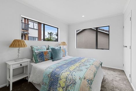 Photo of property in 1/1553 Great North Road, Waterview, Auckland, 1026