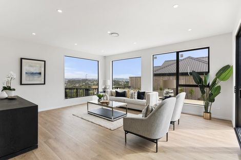 Photo of property in 25 Anehana Place, Stanmore Bay, Whangaparaoa, 0932