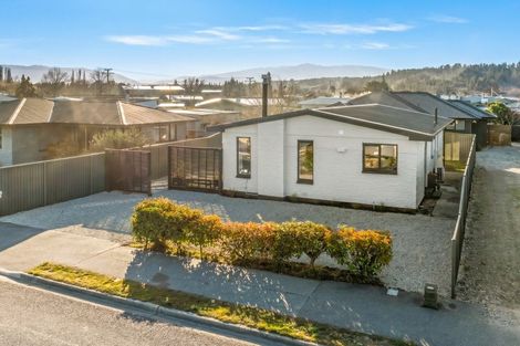 Photo of property in 25 Royal Terrace, Alexandra, 9320