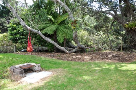 Photo of property in 398 Leigh Road, Whangateau, Warkworth, 0985