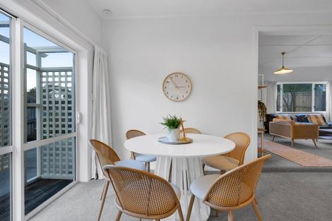 Photo of property in 42 Gaine Street, New Plymouth, 4310