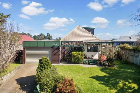 Photo of property in 44 Lansdowne Crescent, Glenview, Hamilton, 3206