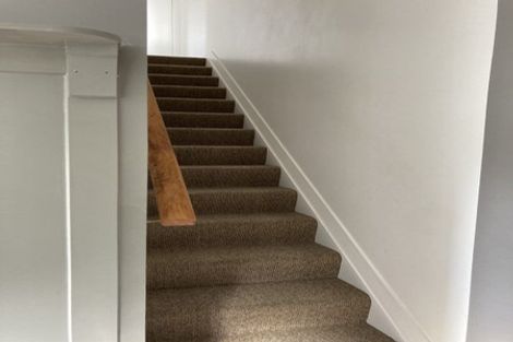 Photo of property in 81 Main Road, Redcliffs, Christchurch, 8081