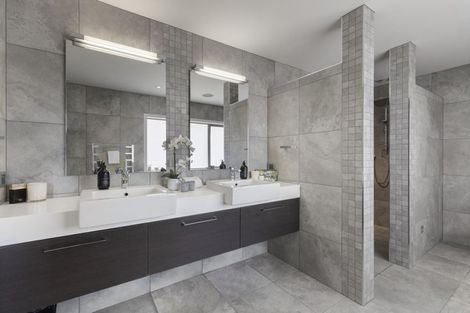 Photo of property in 30 Wicklam Lane, Greenhithe, Auckland, 0632