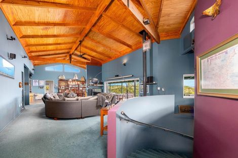 Photo of property in 104 Te Wahapu Road, Russell, 0272