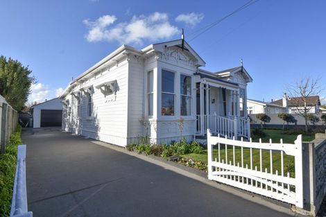 Photo of property in 12 Rhodes Street, Carterton, 5713