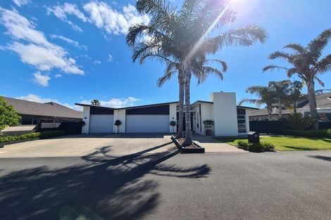 Photo of property in 11 Pacific Park Way, Papamoa Beach, Papamoa, 3118