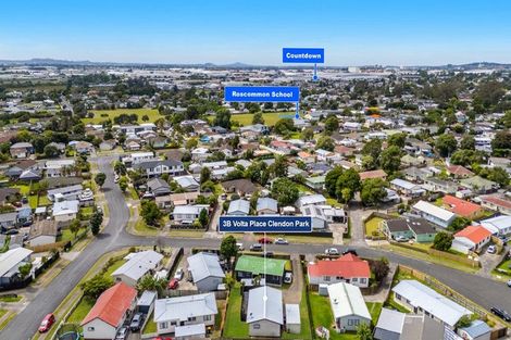 Photo of property in 2/3 Volta Place, Clendon Park, Auckland, 2103