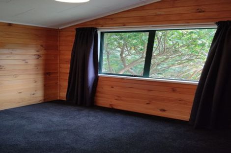 Photo of property in 9 Cottam Grove, Northcross, Auckland, 0632