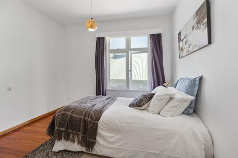 Photo of property in 167 Sutherland Road, Lyall Bay, Wellington, 6022