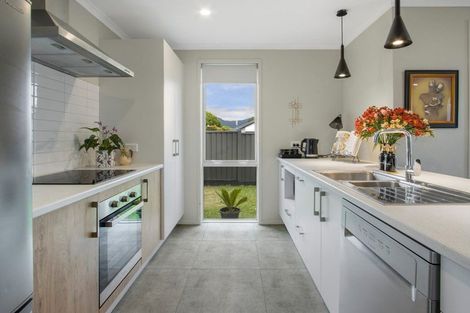 Photo of property in 6 Opou Place, Katikati, 3129