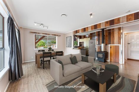 Photo of property in 2 Summit Road, Fairfield, Lower Hutt, 5011