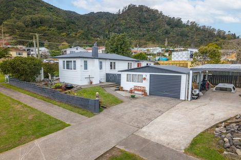 Photo of property in 1 Brick Street, Te Aroha, 3320