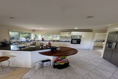 Photo of property in 6 Nathan Close, Somerville, Auckland, 2014