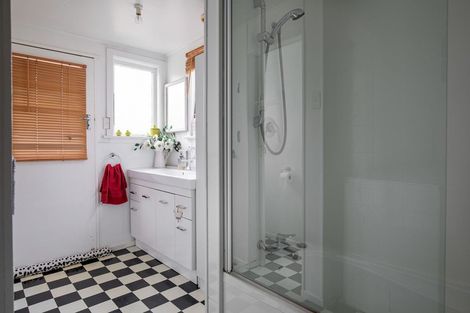 Photo of property in 10 Hazlett Street, Clyde, 9330