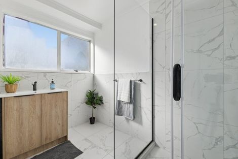 Photo of property in 7 Pushon Place, Clendon Park, Auckland, 2103