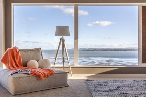 Photo of property in 4 Seawind Way, Hobsonville, Auckland, 0616