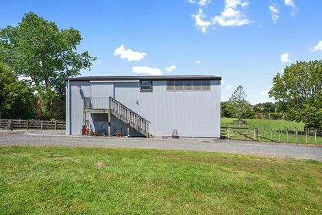 Photo of property in 945 Kahikatea Flat Road, Waitoki, Kaukapakapa, 0871