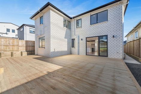 Photo of property in 6 Ballyliffin Drive, Flat Bush, Auckland, 2019