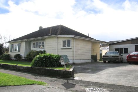 Photo of property in 43 Moheke Avenue, Roslyn, Palmerston North, 4414