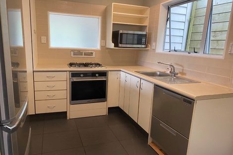 Photo of property in 3 Kate Way, Karori, Wellington, 6012