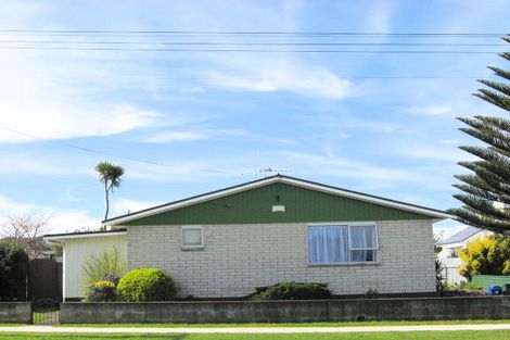 Photo of property in 42 Gonville Avenue, Gonville, Whanganui, 4501