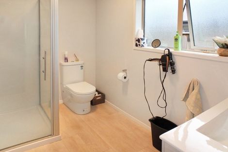 Photo of property in 11 Story Street, Foxton Beach, Foxton, 4815