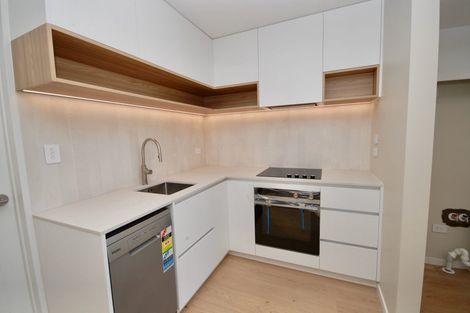 Photo of property in 3/139 Tirimoana Road, Te Atatu South, Auckland, 0602