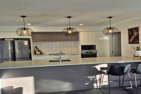 Photo of property in 11 Springwater Lane, Pyes Pa, Tauranga, 3112