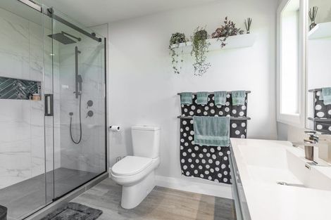 Photo of property in 178 School Road, West Eyreton, Rangiora, 7475