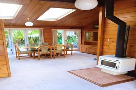 Photo of property in 502 Beach Road, Murrays Bay, Auckland, 0630