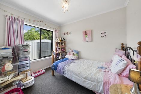 Photo of property in 9 Cherry Lane, Martinborough, 5711