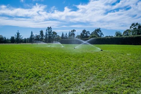 Photo of property in 693 Pleasant Point Highway, Levels, Timaru, 7975