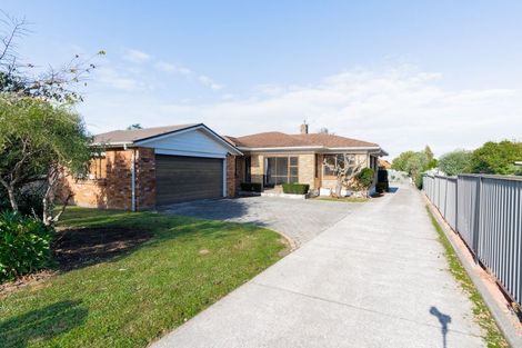 Photo of property in 5 Heath Street, St Andrews, Hamilton, 3200