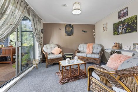 Photo of property in 3 Mabey Street, Eltham, 4322