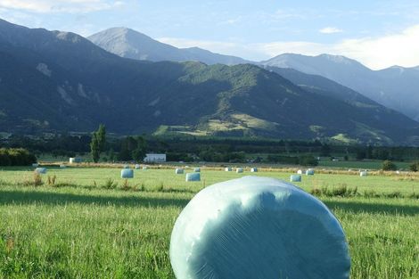 Photo of property in 208 Schoolhouse Road, Kaikoura Flat, Kaikoura, 7371