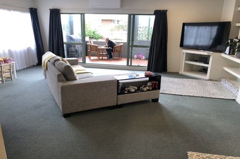 Photo of property in St Helens Apartments, 109 Coromandel Street, Newtown, Wellington, 6021