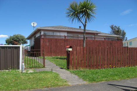 Photo of property in 4 Desford Place, Mangere, Auckland, 2022