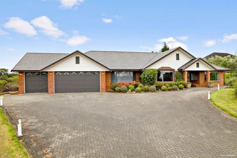 Photo of property in 14 Aunceston Rise, Alfriston, Auckland, 2105