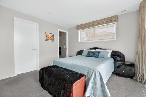 Photo of property in 11 Tahi Street, Albert Town, Wanaka, 9305