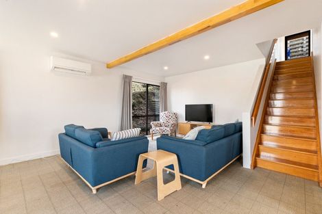 Photo of property in 60b Wynyard Crescent, Fernhill, Queenstown, 9300
