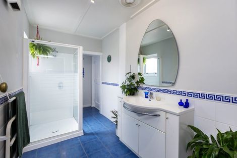 Photo of property in 30 Gloucester Street, Silverstream, Upper Hutt, 5019