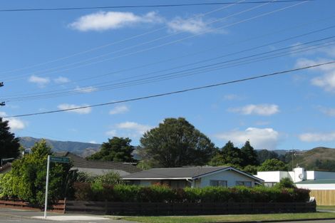 Photo of property in 3/95 Martin Street, Wallaceville, Upper Hutt, 5018