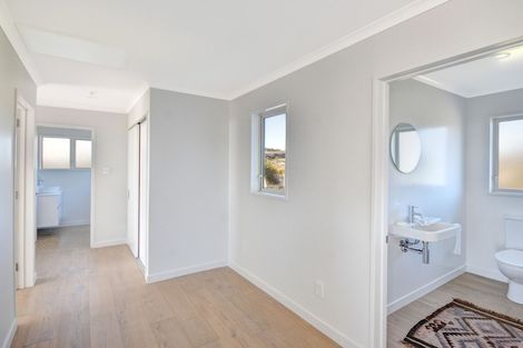 Photo of property in 17 Palmer Place, Taieri Beach, Taieri Mouth, 9091