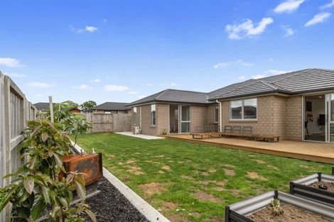 Photo of property in 22 Murray Ward Drive, Te Kauwhata, 3710