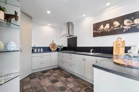 Photo of property in 56 Opaheke Road, Opaheke, Papakura, 2113