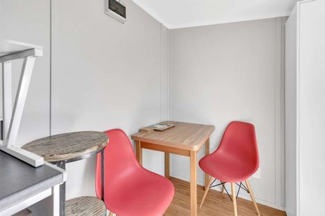 Photo of property in 9c Milne Street, Hunterville, 4730