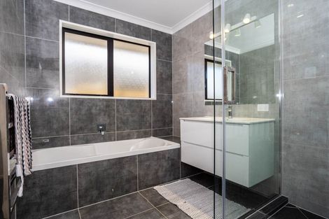 Photo of property in 1 Pahau Avenue, Tikipunga, Whangarei, 0112